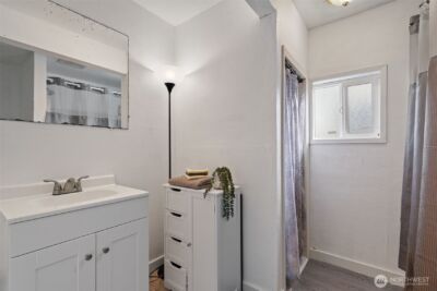 602 Burcham Street , Kelso, WA 98626 - Photo 10