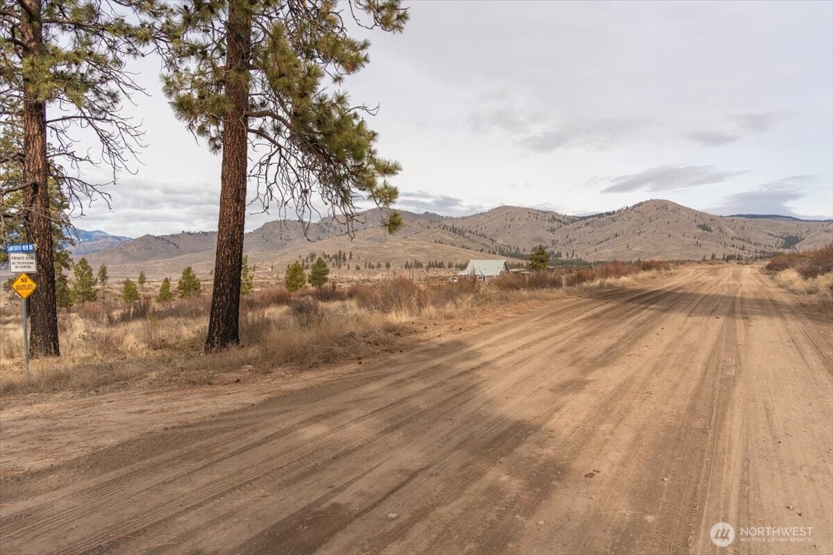 817 Bill Shaw Road , Methow, WA 98834