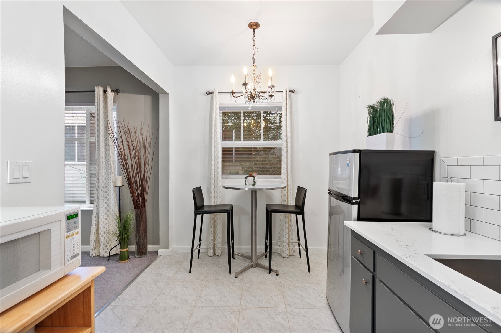 1107 E Denny Way #A-3, Seattle, WA 98122