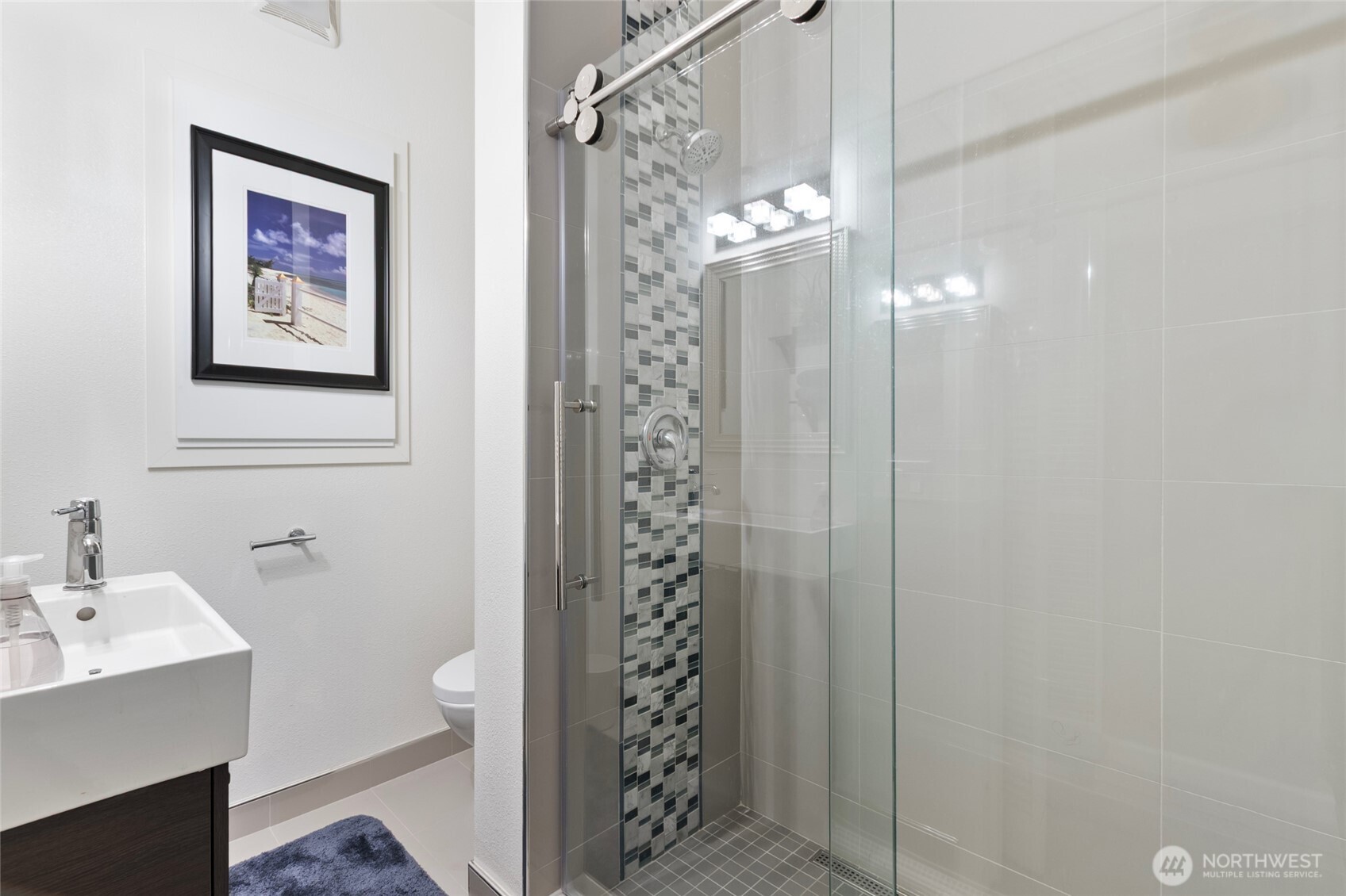 1107 E Denny Way #A-3, Seattle, WA 98122