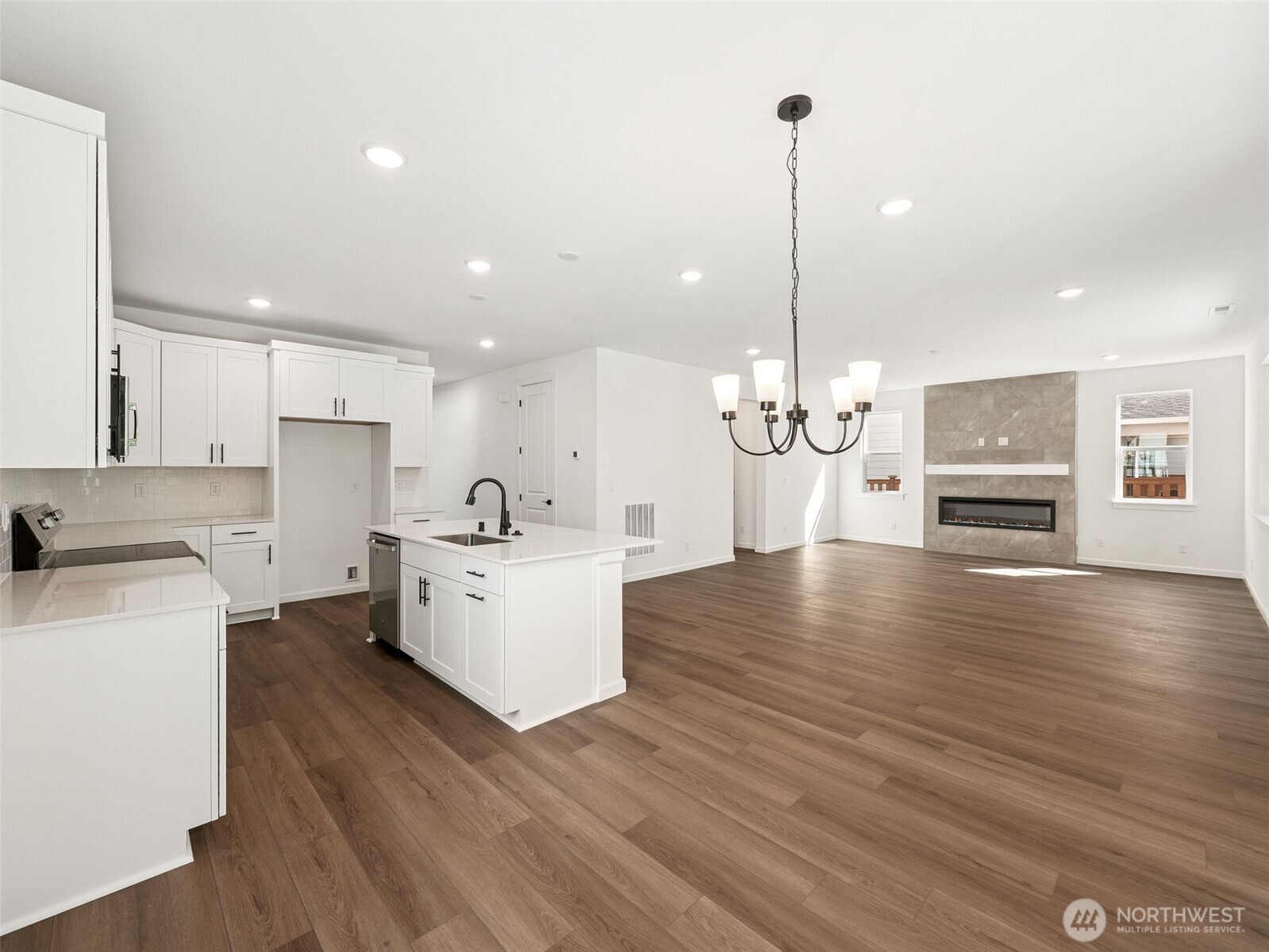 20210 150th Street E #603, Bonney Lake, WA 98391