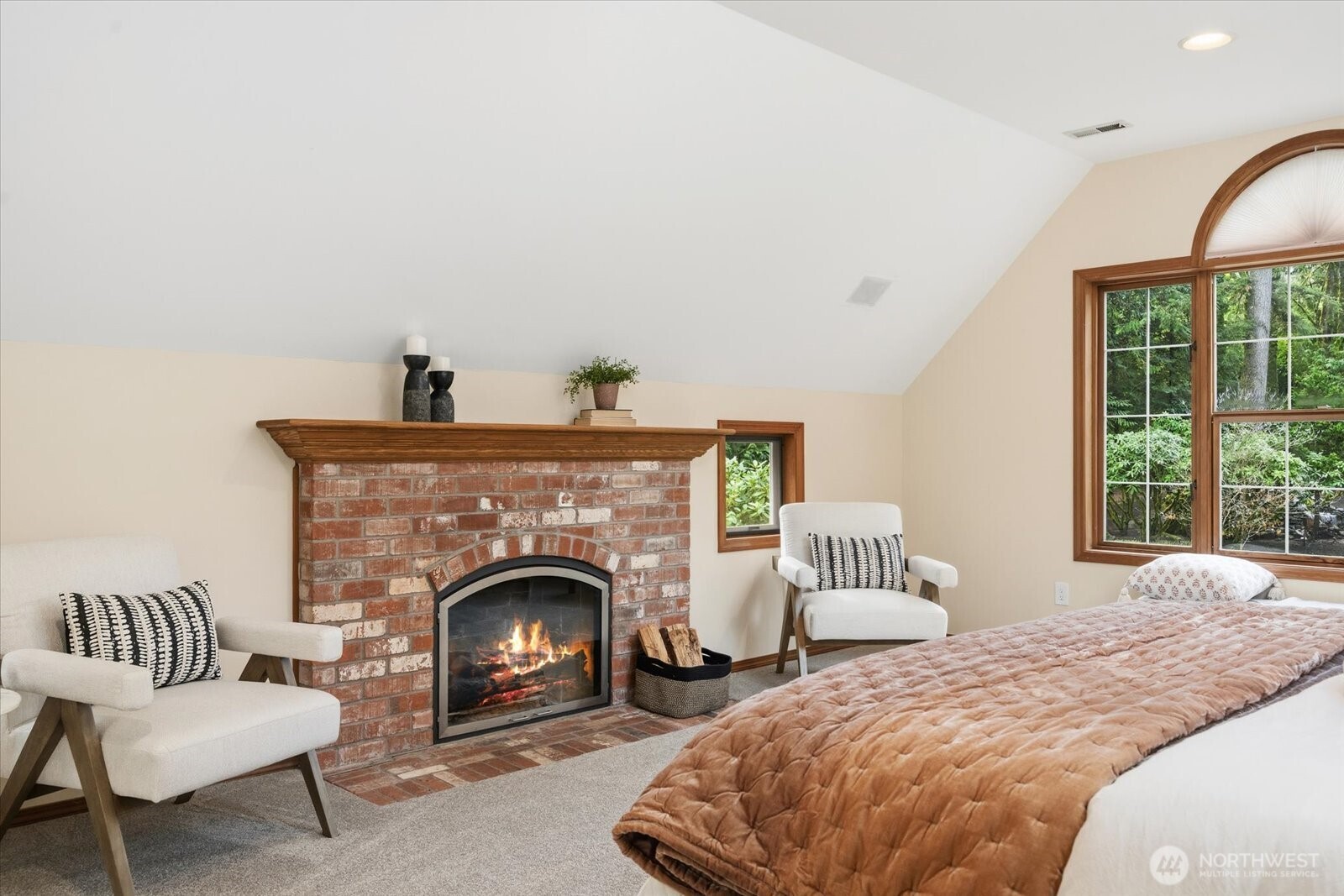 18400 228th Avenue NE, Woodinville, WA 98077