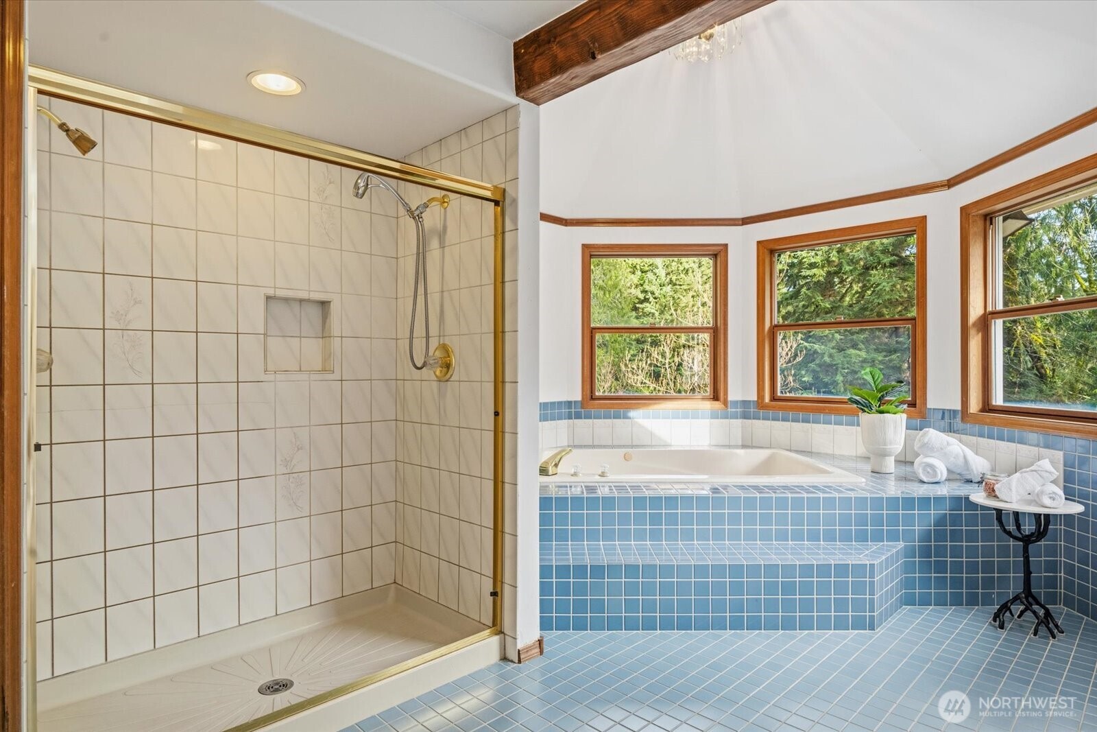 18400 228th Avenue NE, Woodinville, WA 98077