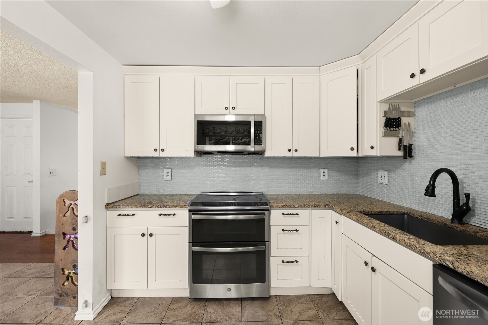 26318 197th Place SE, Covington, WA 98042