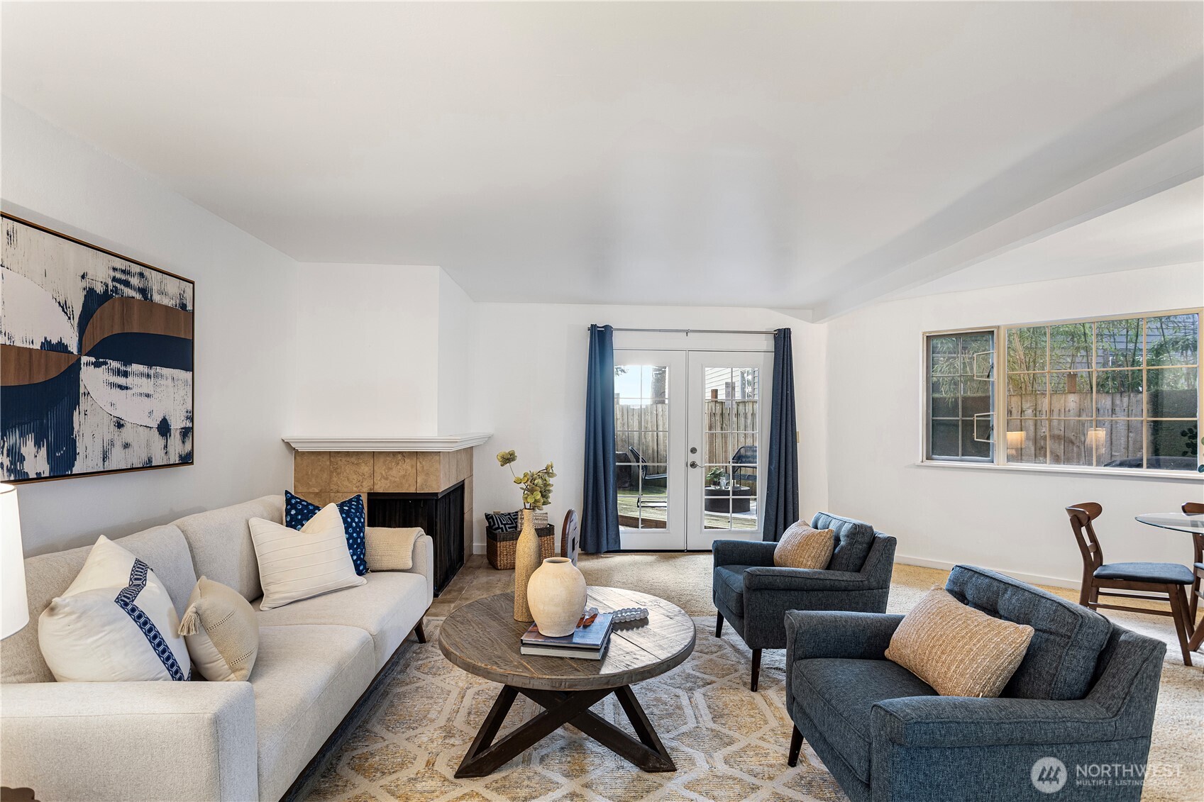 12003 100th Avenue NE #101, Kirkland, WA 98034