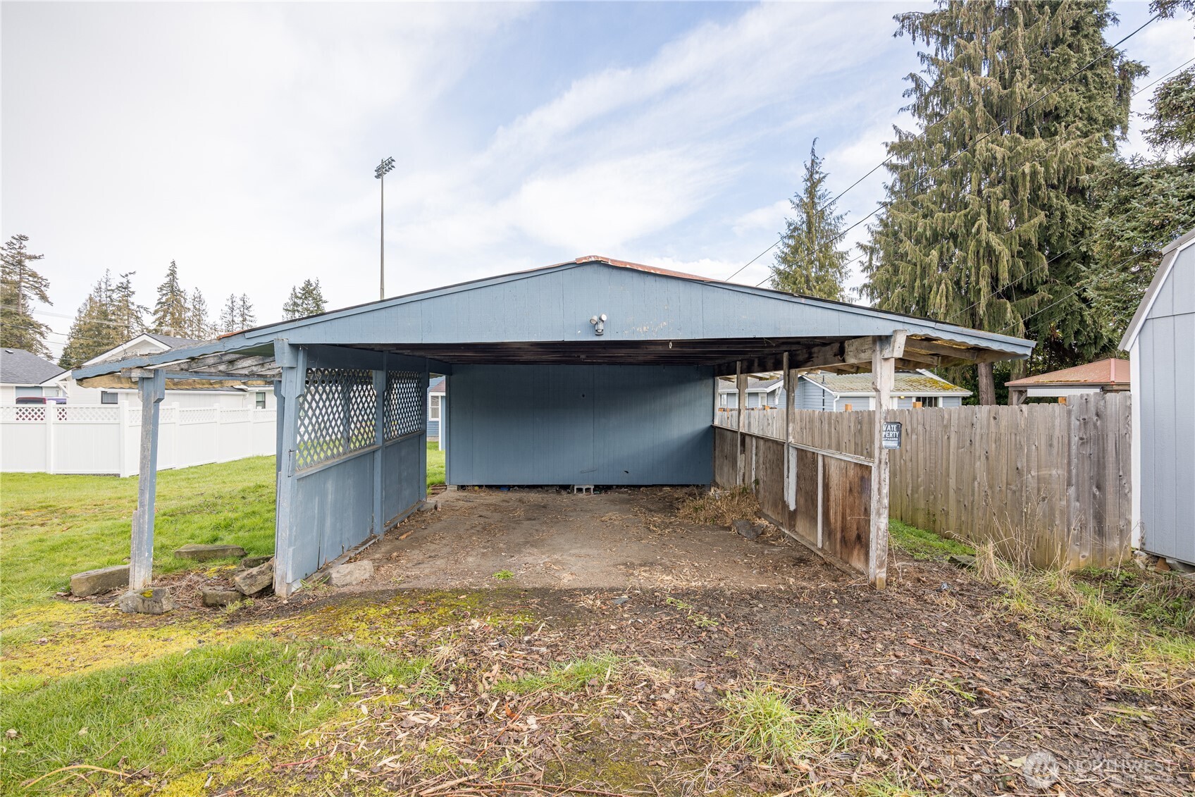 912 E 4th Street , Port Angeles, WA 98362