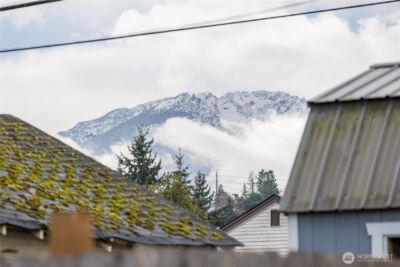 912 E 4th Street , Port Angeles, WA 98362 - Photo 4