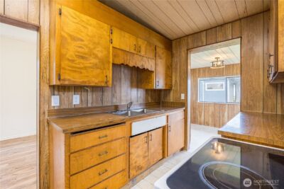 912 E 4th Street , Port Angeles, WA 98362 - Photo 9