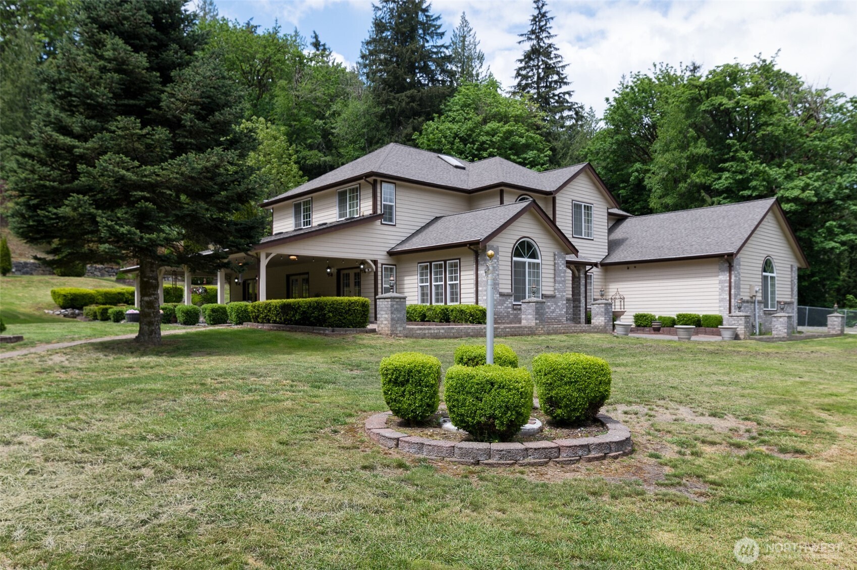 5860 Bell Creek Logging Road , Deming, WA 98244