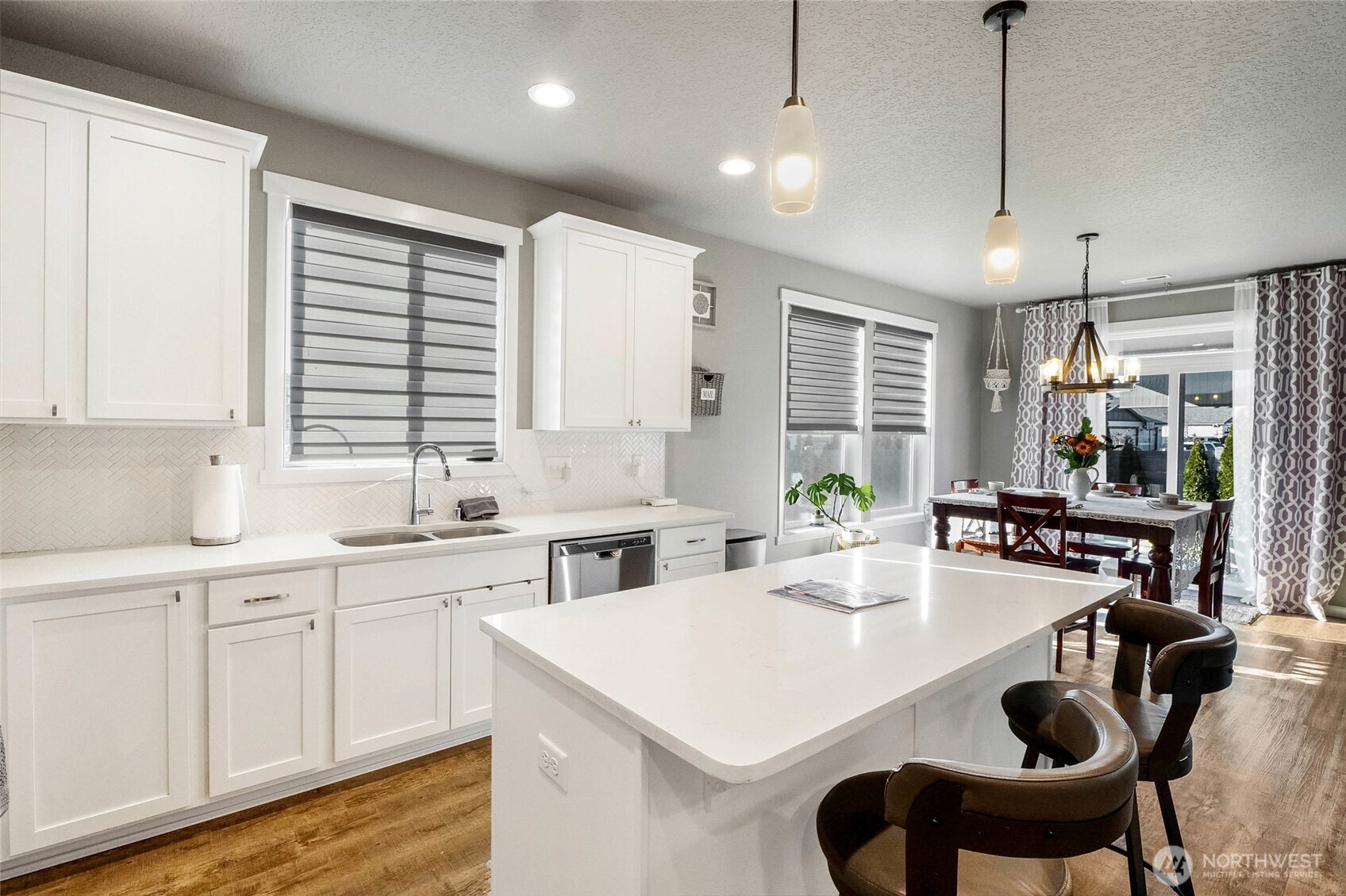 302 N Towhee Street , Moses Lake, WA 98837