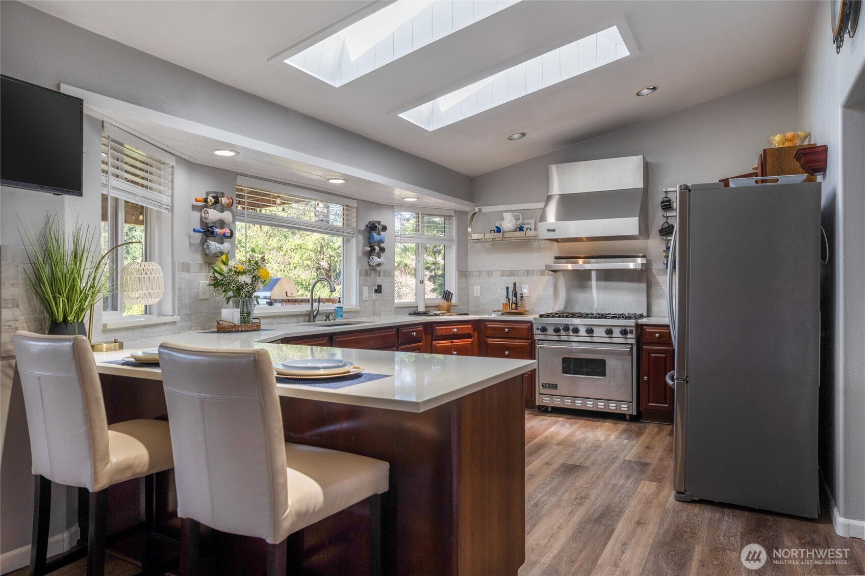 5540 SW Old Clifton Road , Port Orchard, WA 98367