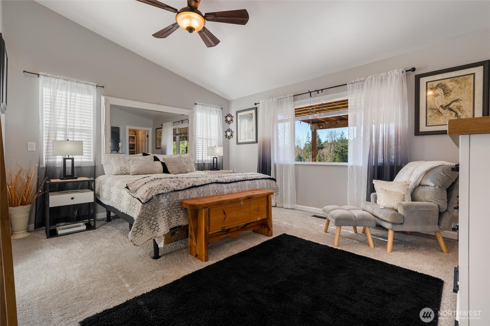 5540 SW Old Clifton Road , Port Orchard, WA 98367