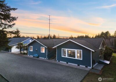5540 SW Old Clifton Road , Port Orchard, WA 98367 - Photo 2