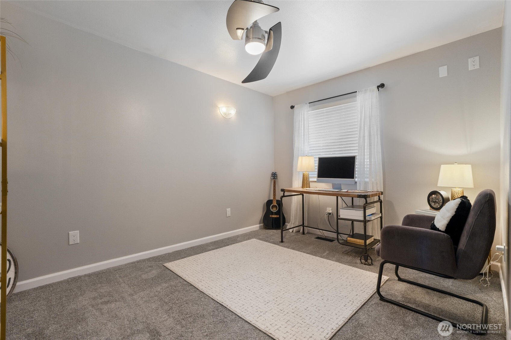 5540 SW Old Clifton Road , Port Orchard, WA 98367