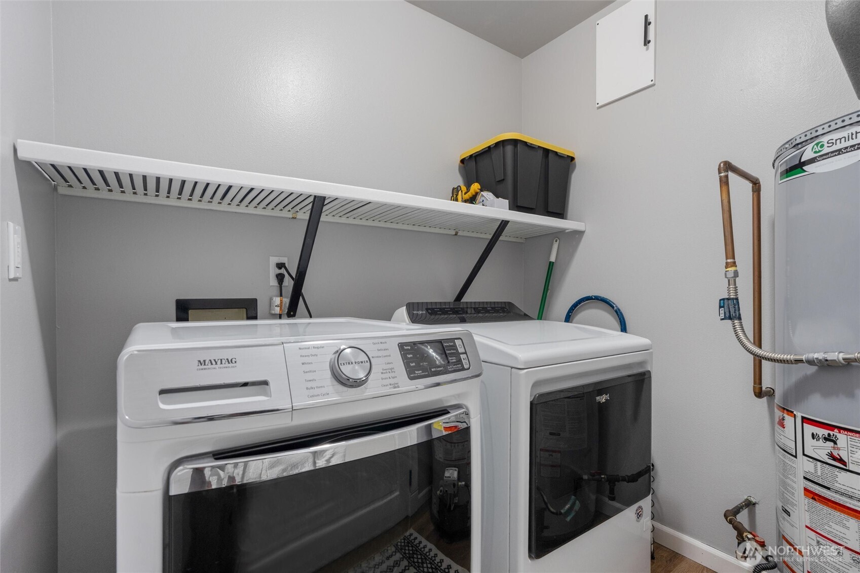 5540 SW Old Clifton Road , Port Orchard, WA 98367