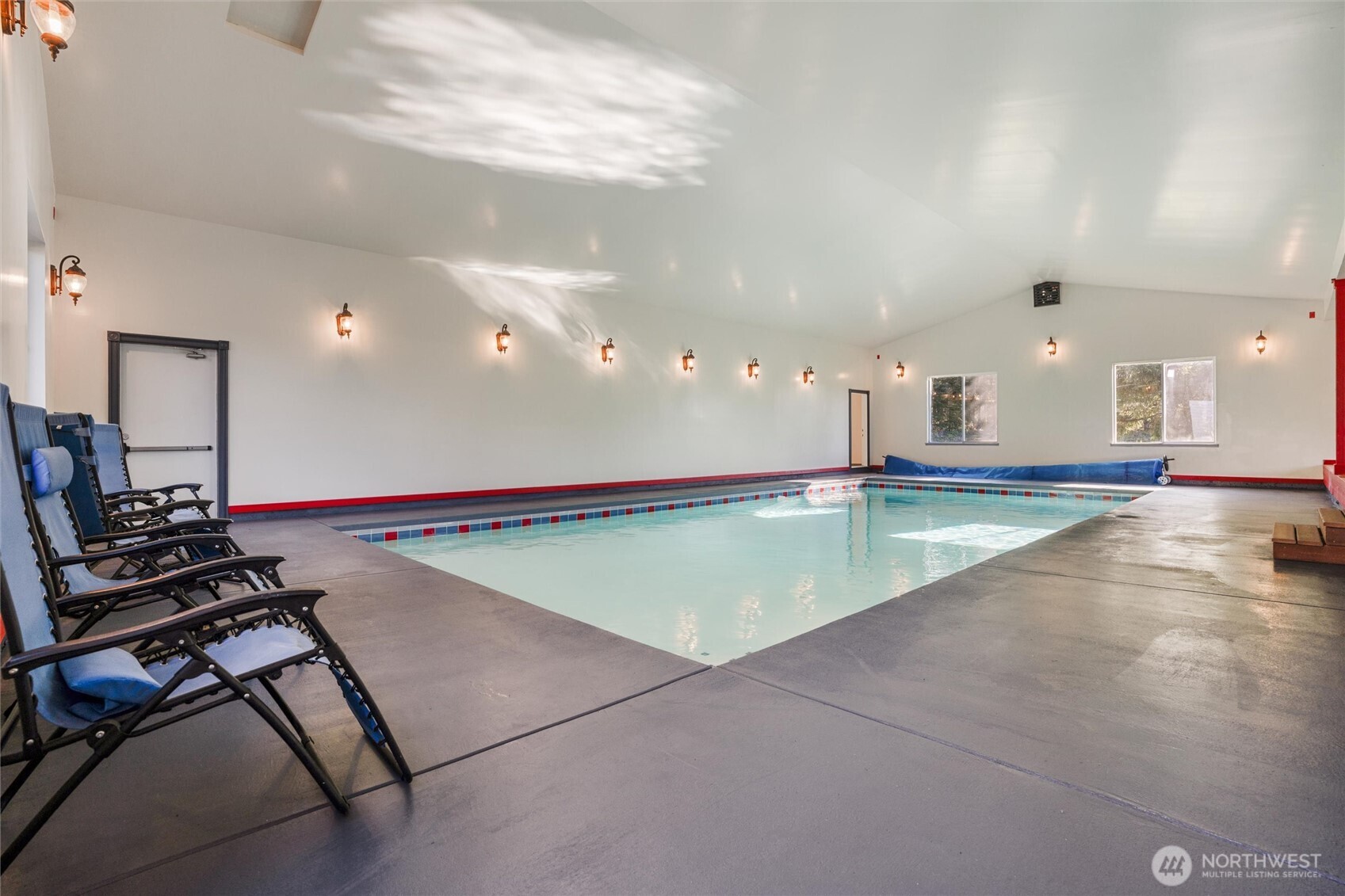 5540 SW Old Clifton Road , Port Orchard, WA 98367