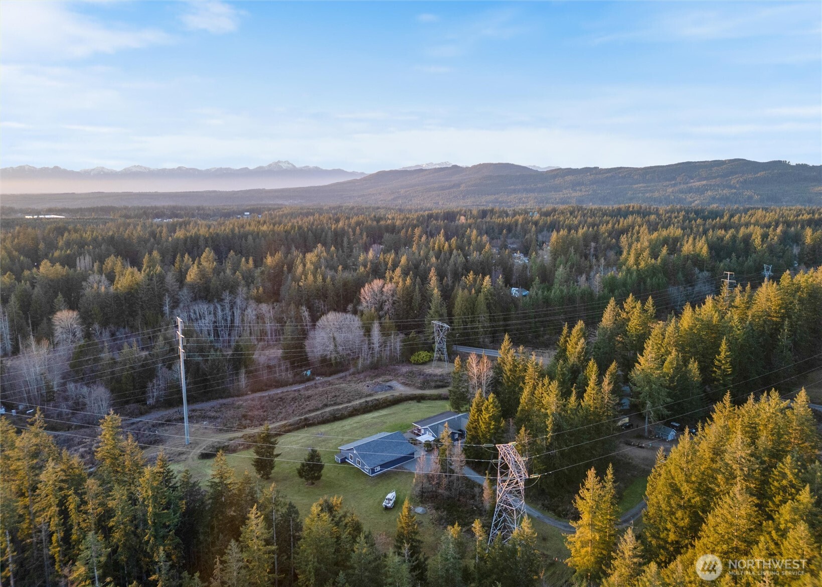 5540 SW Old Clifton Road , Port Orchard, WA 98367