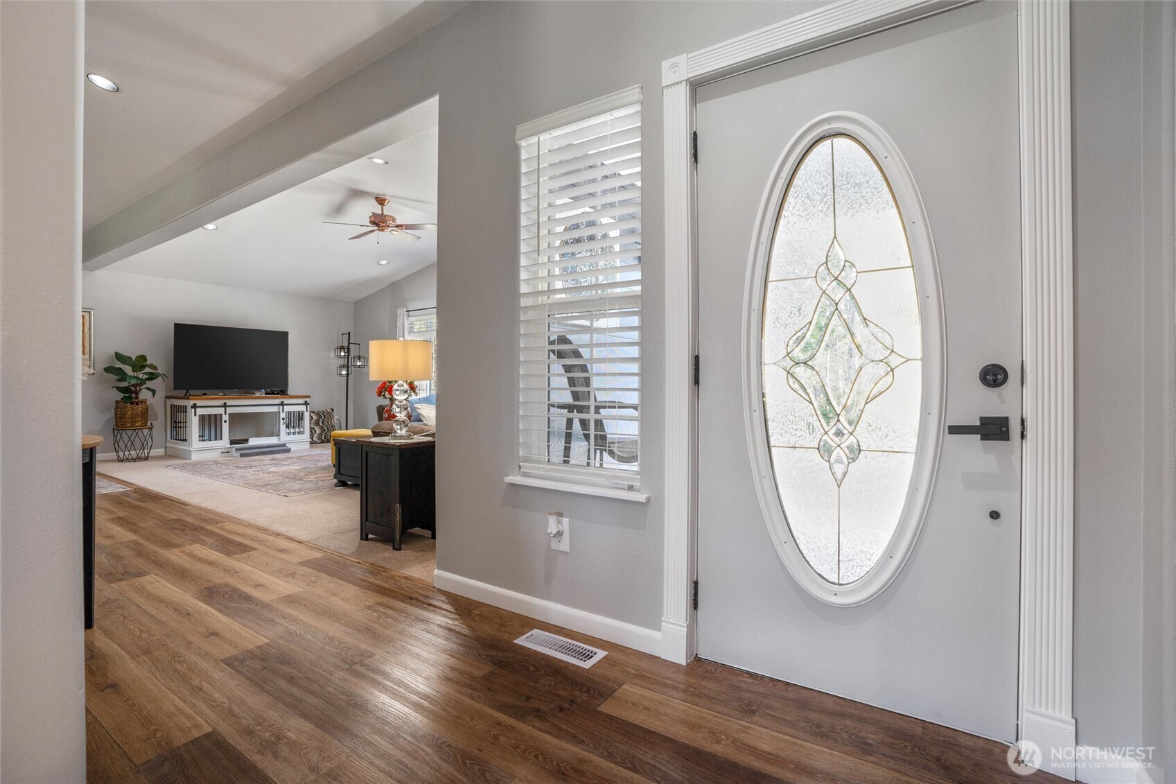 5540 SW Old Clifton Road , Port Orchard, WA 98367