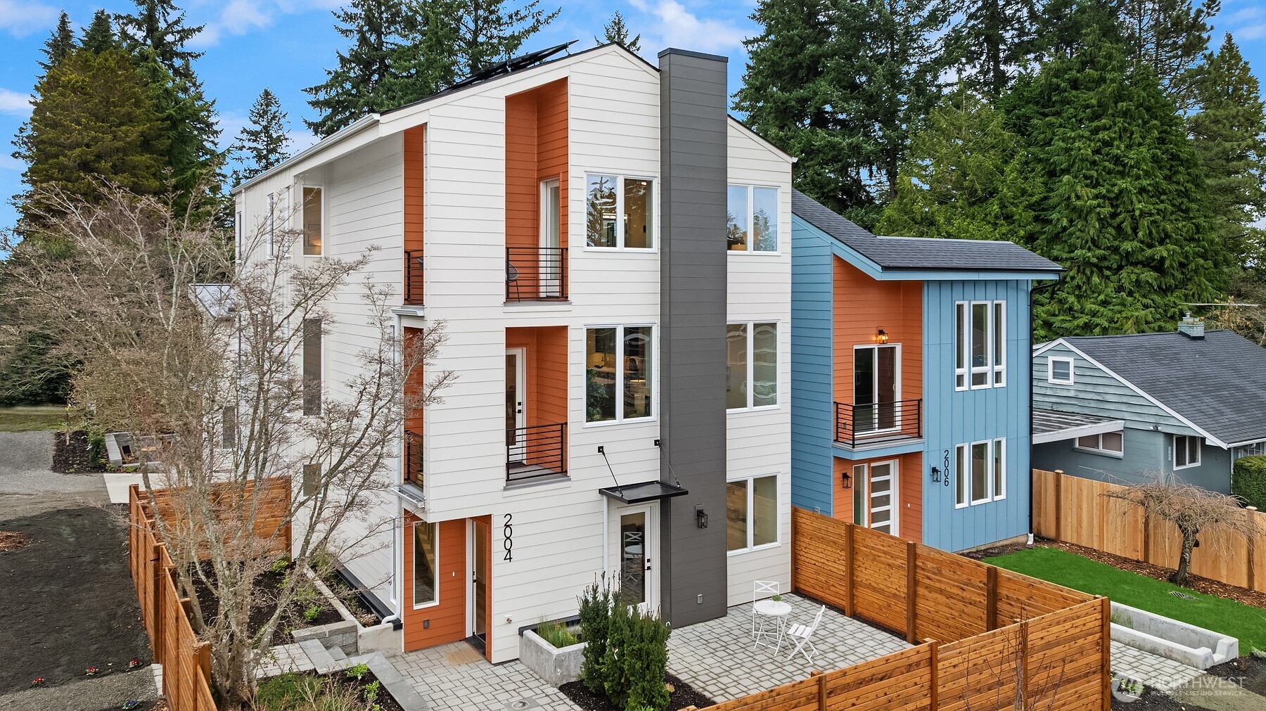 2004 NE 120th Street #1, Seattle, WA 98125