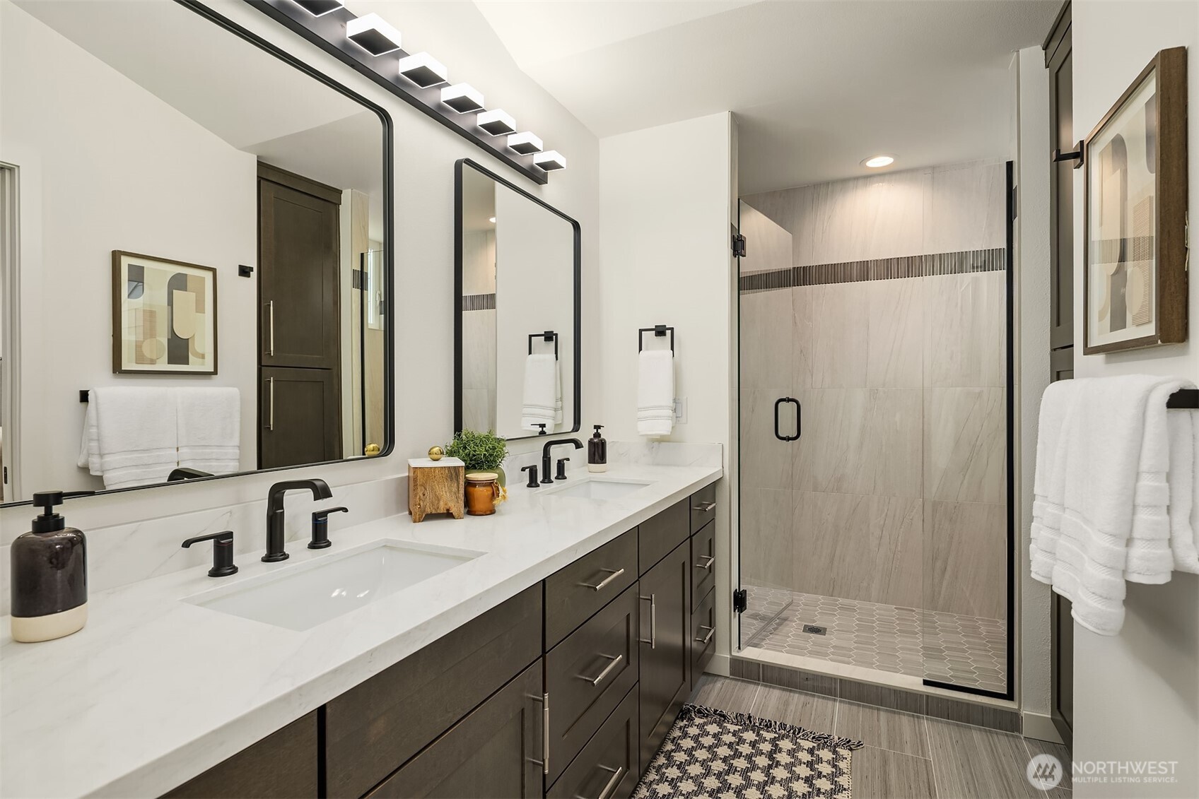 2004 NE 120th Street #1, Seattle, WA 98125