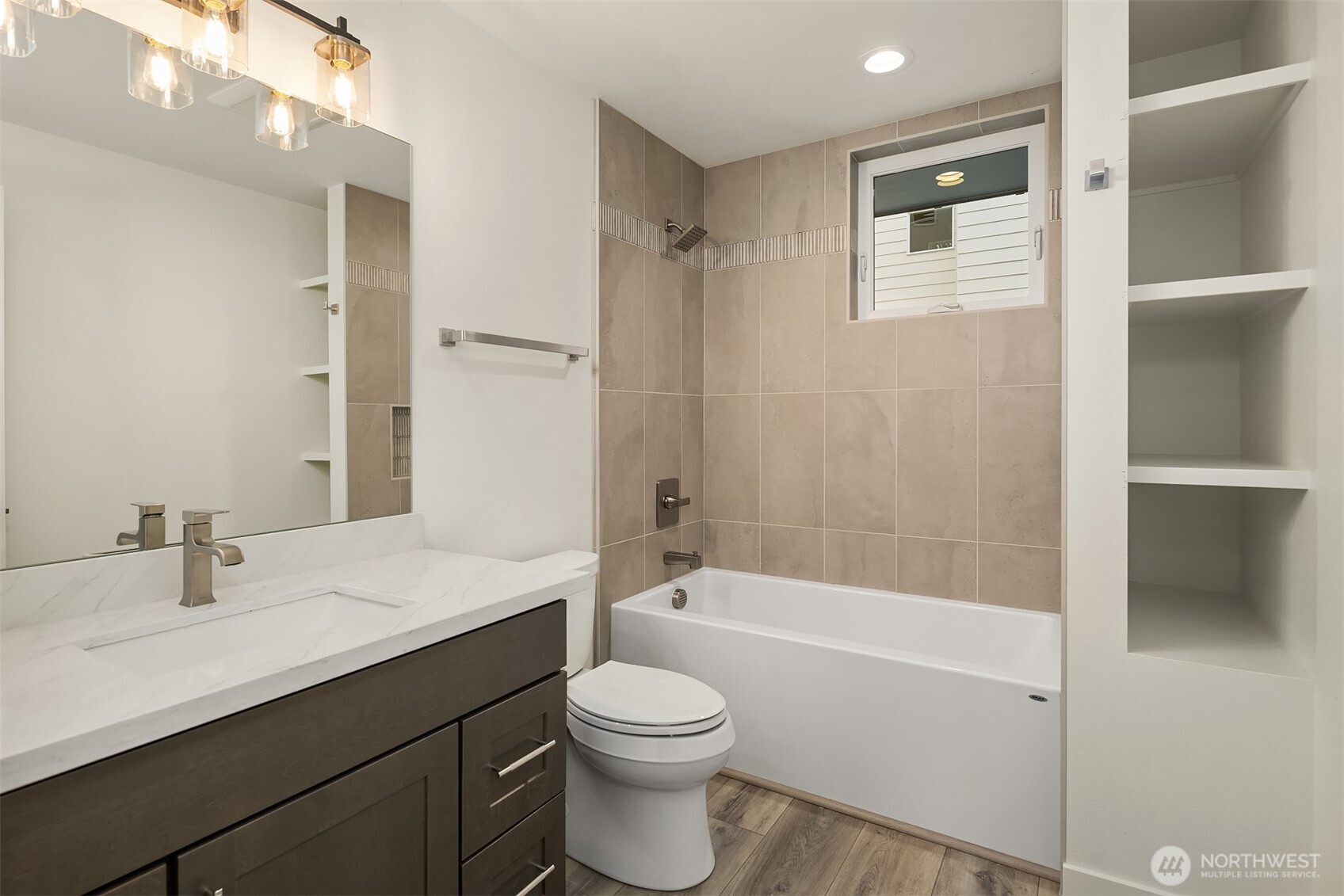 2004 NE 120th Street #1, Seattle, WA 98125