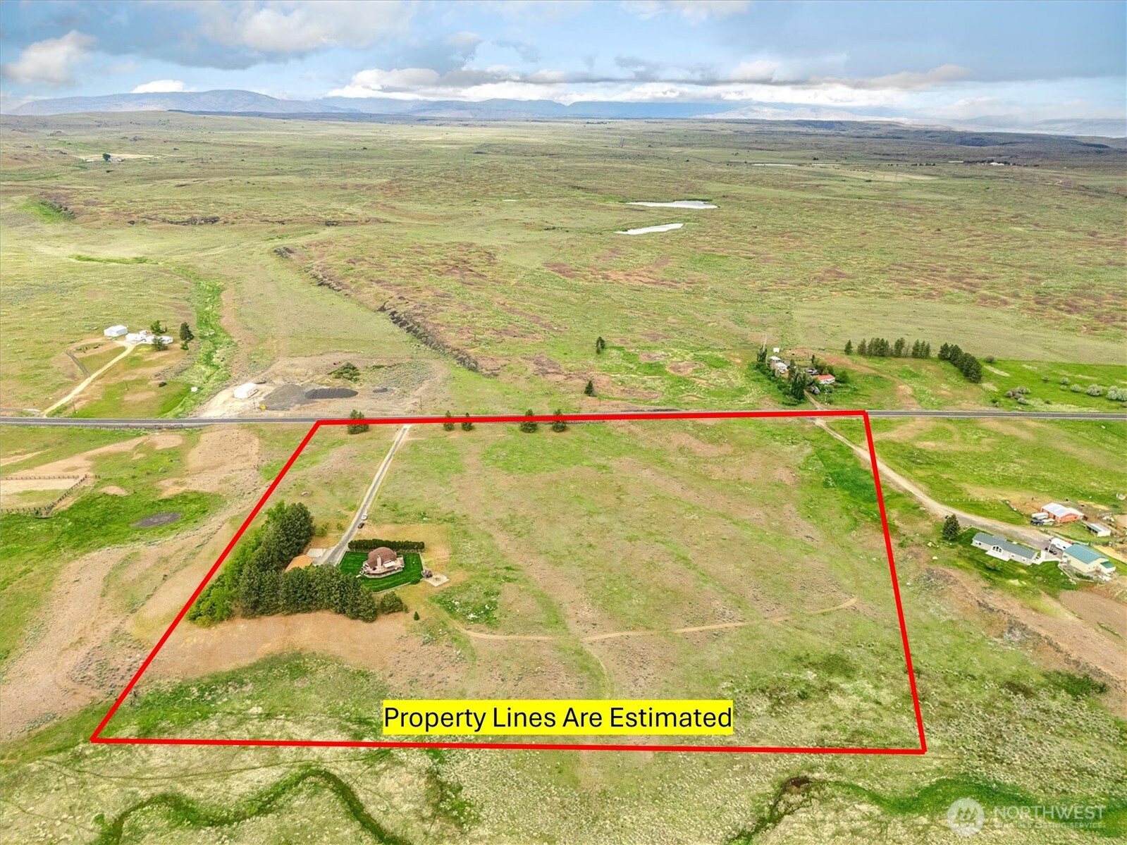 1470 State Route 174 , Grand Coulee, WA 99133