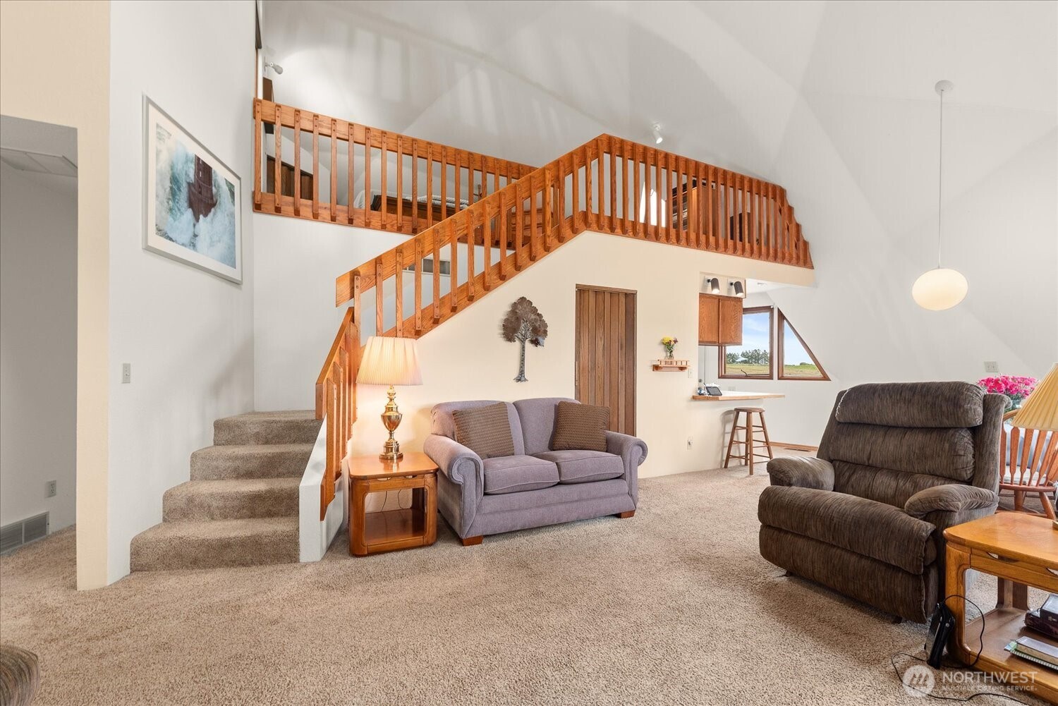 1470 State Route 174 , Grand Coulee, WA 99133