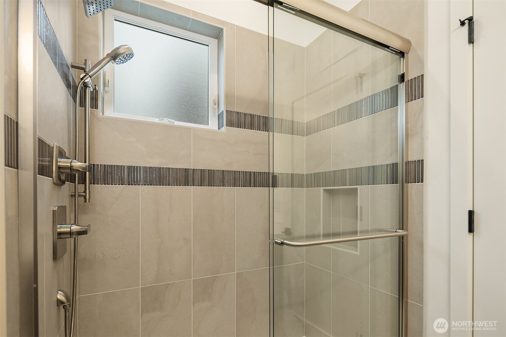 2006 120th Street NE #Unit 2, Seattle, WA 98125