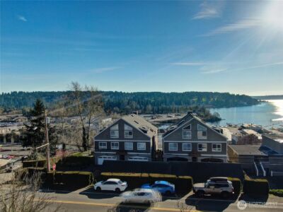 6330 NE 181st Street , Kenmore, WA 98028 - Photo 9