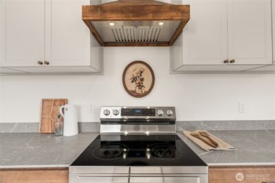 915 Eklund Avenue , Hoquiam, WA 98550 - Photo 14