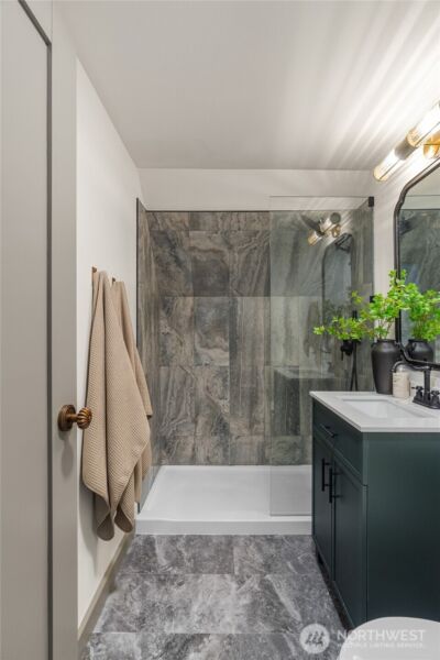 915 Eklund Avenue , Hoquiam, WA 98550 - Photo 24