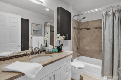 1125 E Olive Street #212, Seattle, WA 98122 - Photo 14