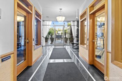 1125 E Olive Street #212, Seattle, WA 98122 - Photo 20