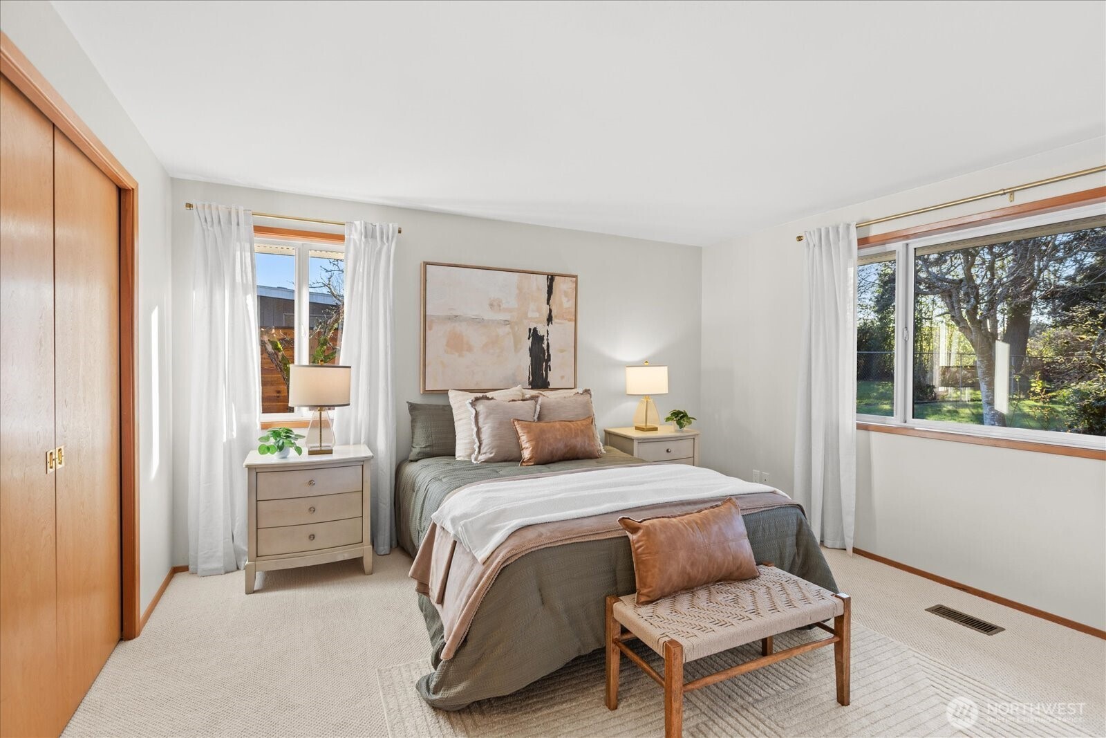 22210 96th Avenue W, Edmonds, WA 98020