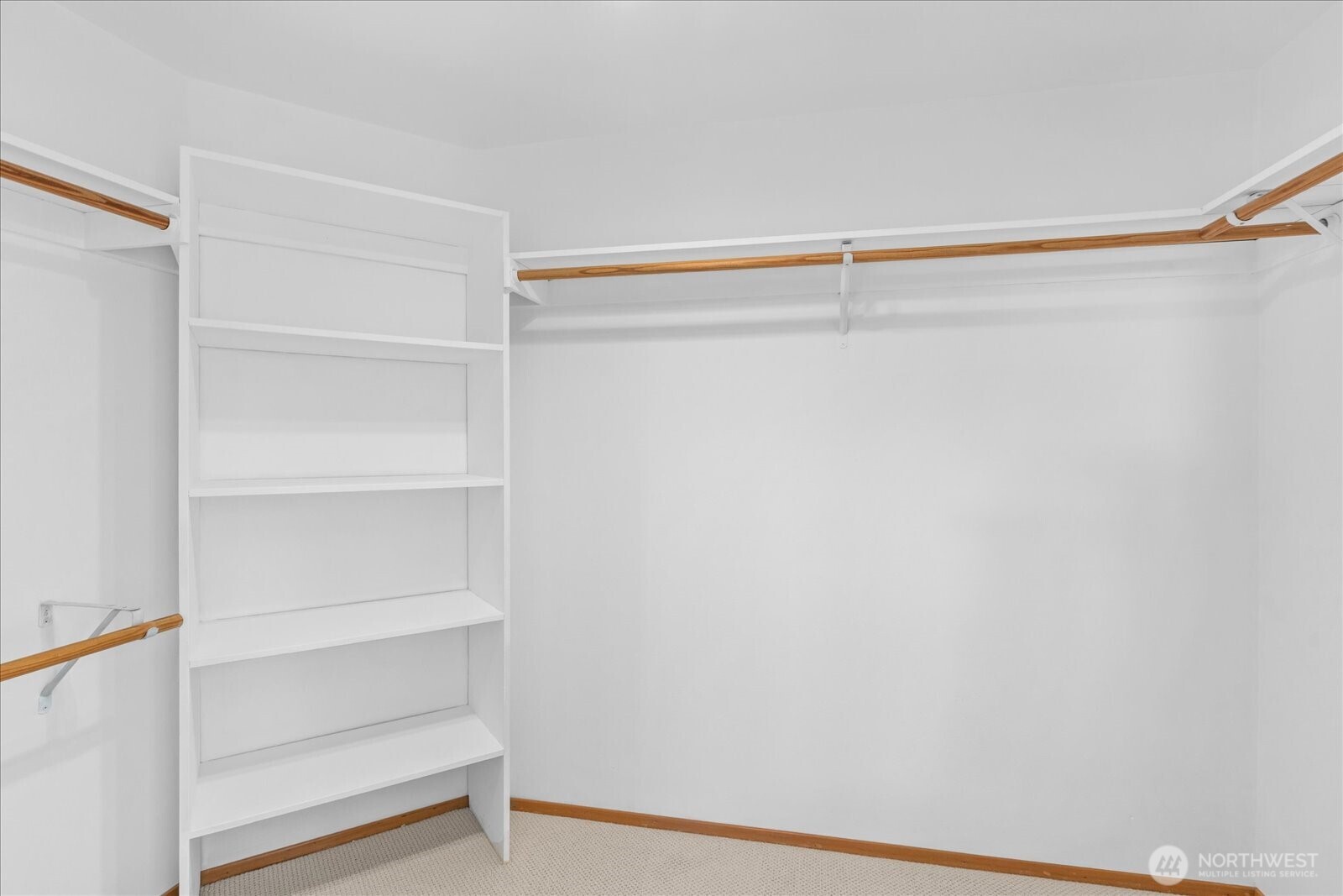 22210 96th Avenue W, Edmonds, WA 98020