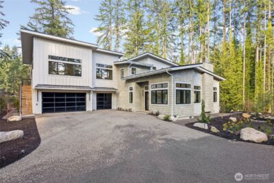 13982 Manzanita Road NE, Bainbridge Island, WA 98110