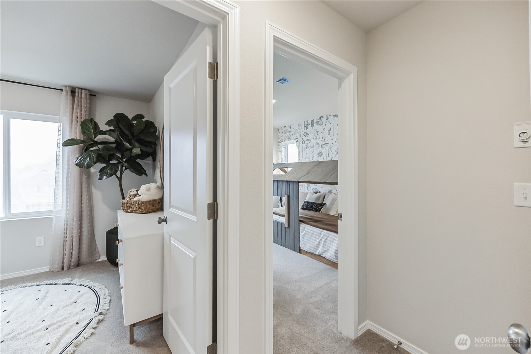 32360 Vine Avenue SE, Black Diamond, WA 98010