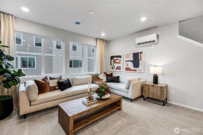 32360 Vine Avenue SE, Black Diamond, WA 98010 - Photo 3