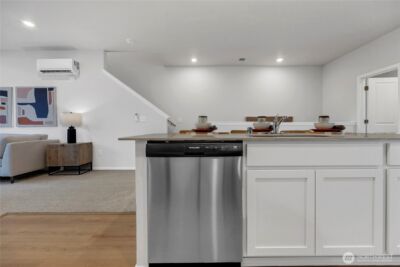 32360 Vine Avenue SE, Black Diamond, WA 98010 - Photo 9