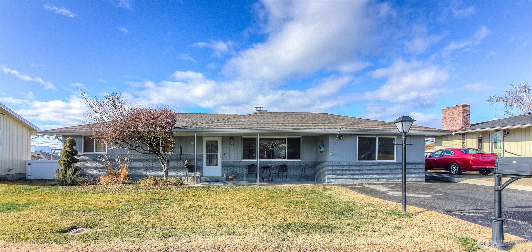 408 S 47th Avenue , Yakima, WA 98908