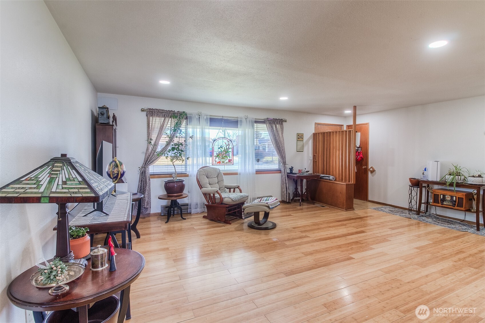 408 S 47th Avenue , Yakima, WA 98908