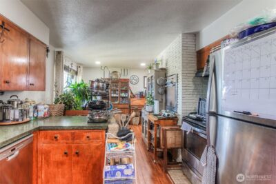 408 S 47th Avenue , Yakima, WA 98908 - Photo 8