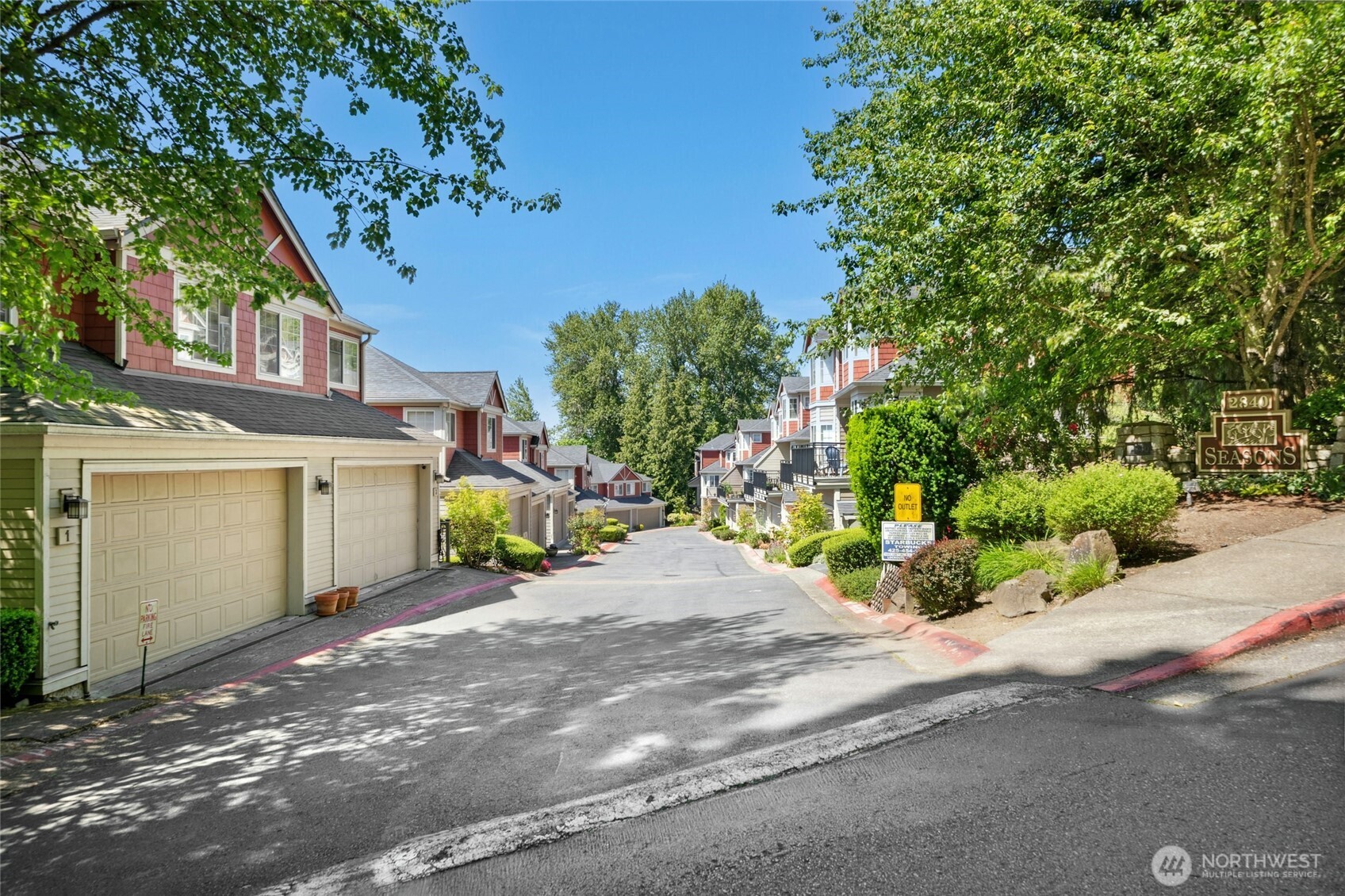 2840 139th Avenue SE #9, Bellevue, WA 98005