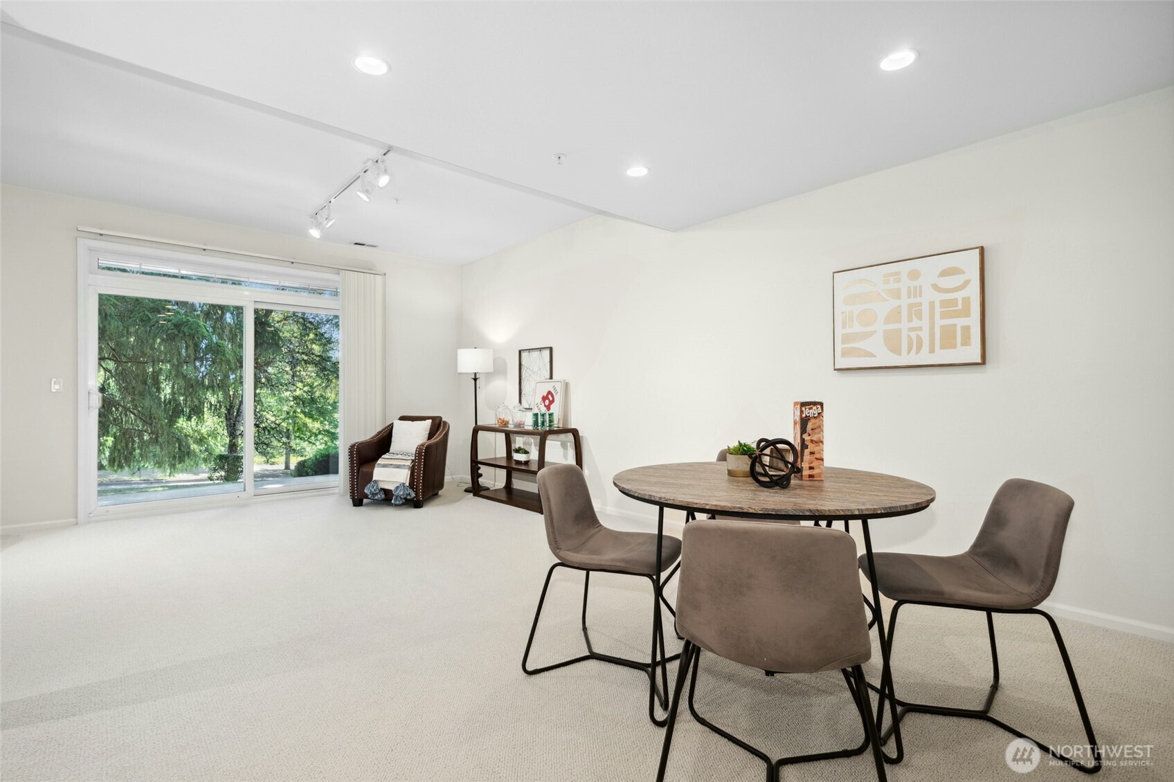 2840 139th Avenue SE #9, Bellevue, WA 98005