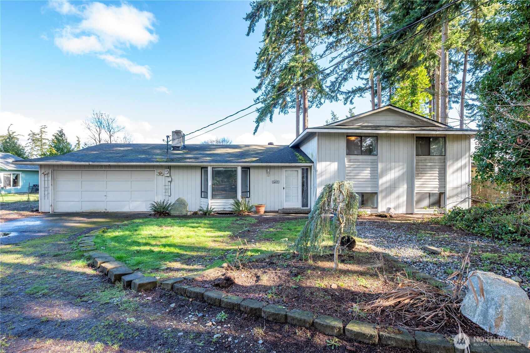 716 Heller Road , Oak Harbor, WA 98277