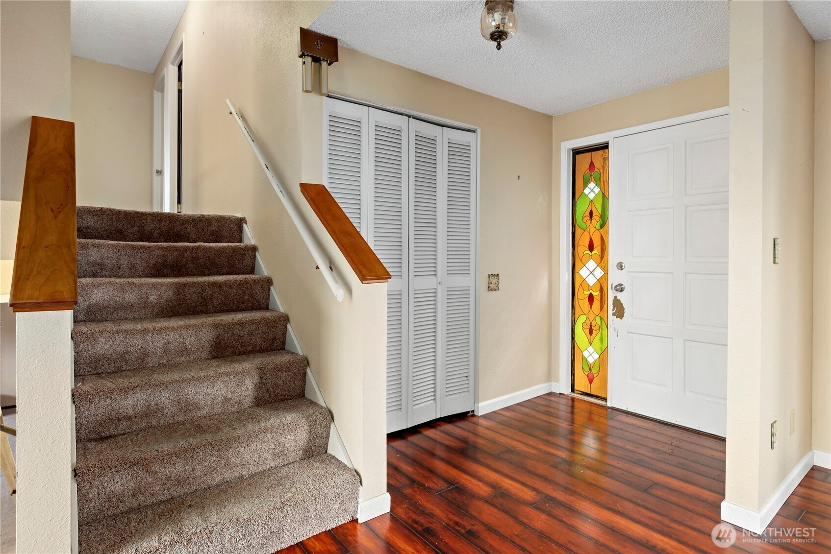 716 Heller Road , Oak Harbor, WA 98277