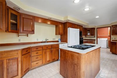 716 Heller Road , Oak Harbor, WA 98277 - Photo 28