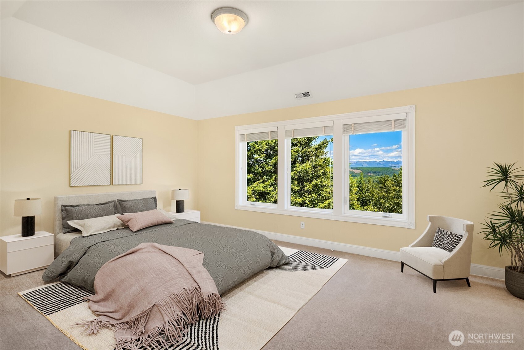 6230 Fairway Place SE, Snoqualmie, WA 98065