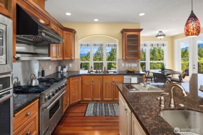 6230 Fairway Place SE, Snoqualmie, WA 98065 - Photo 9