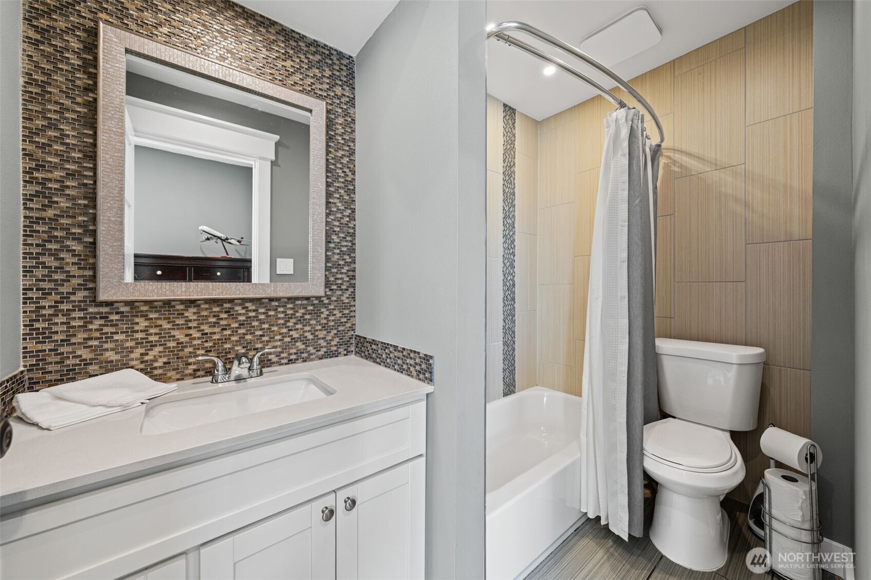 714 S 60th Street , Tacoma, WA 98408